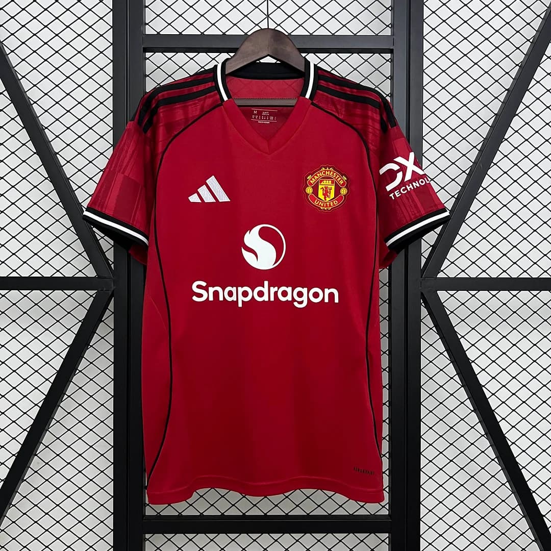 Manchester United Home Kit 25-26
