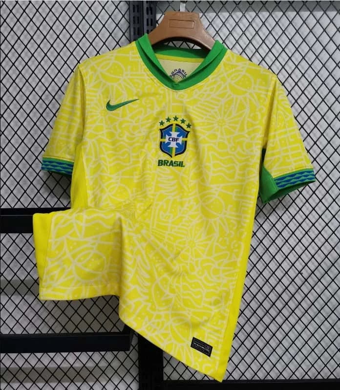 Brazil Home kit 24/25
