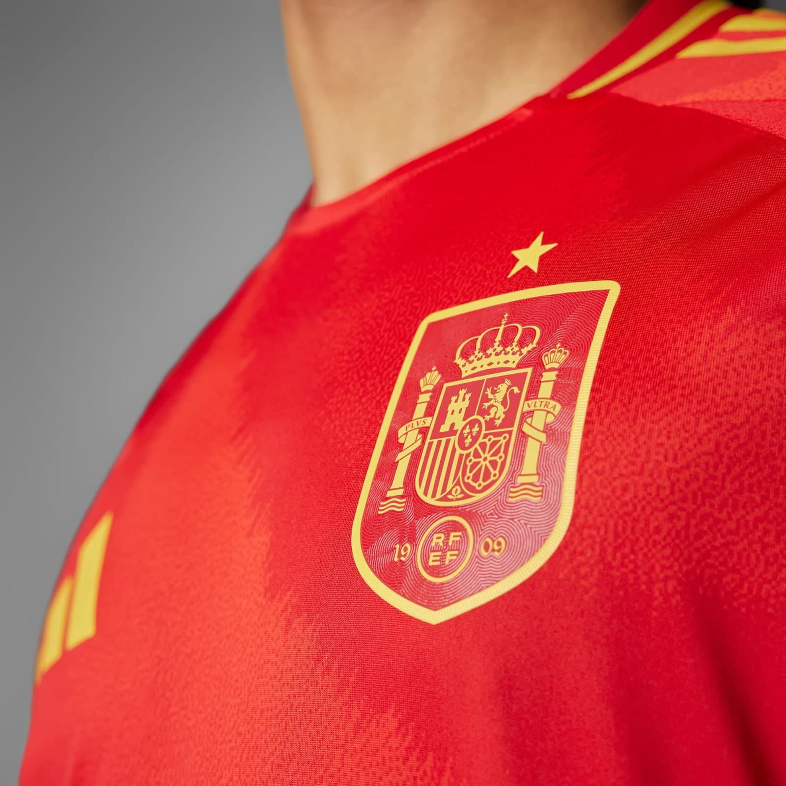 Spain Home 24/25